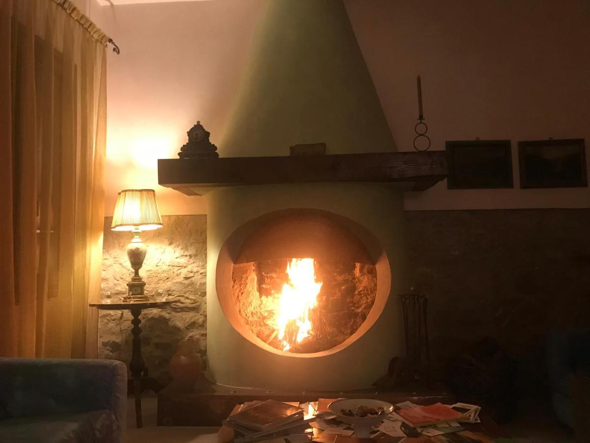 Pizzicalaluna بيانورو المظهر الخارجي الصورة